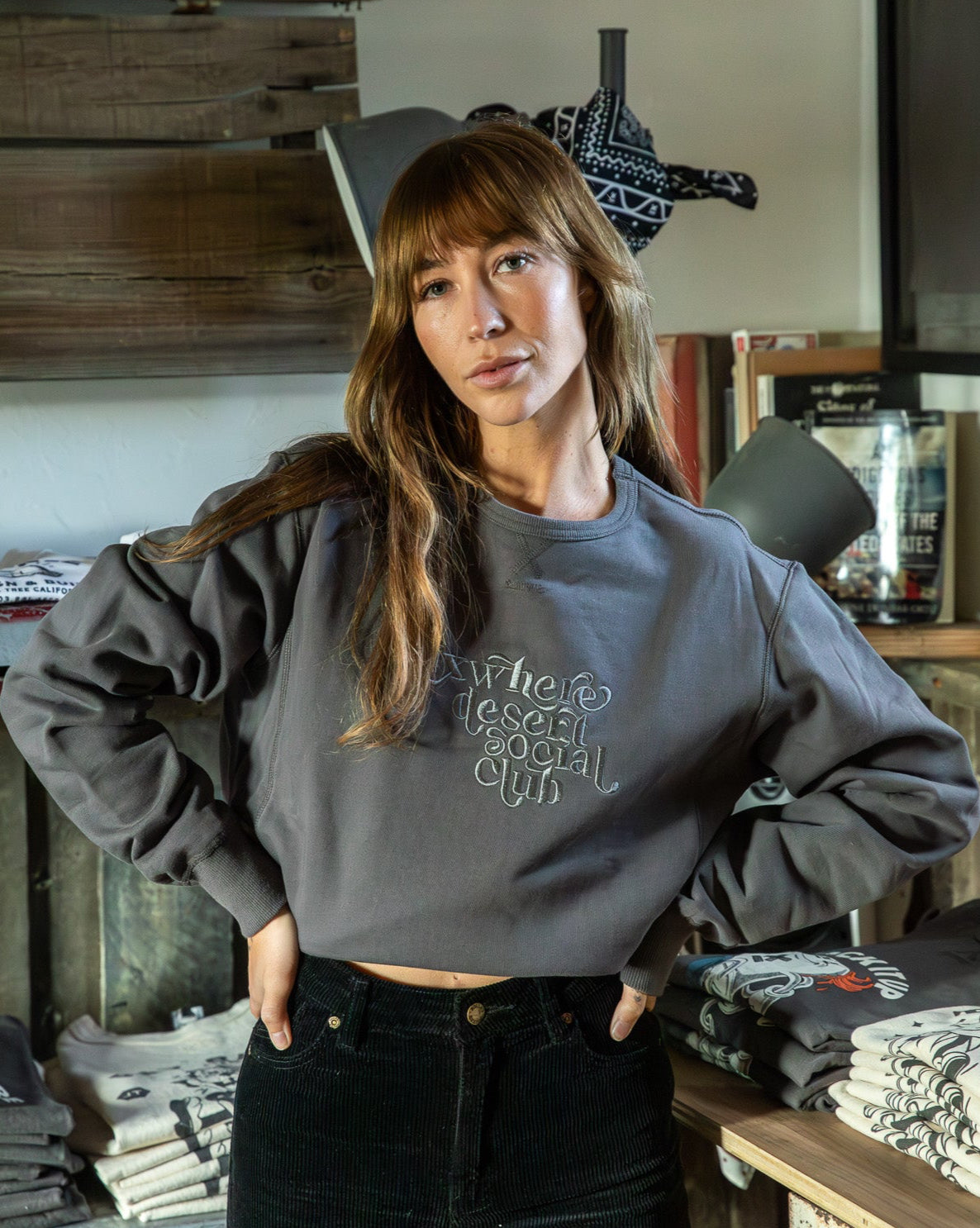 Retro Embroidered Sweatshirt - Women